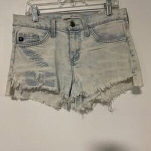 KanCan lightweight distressed shorts size 26 #0232